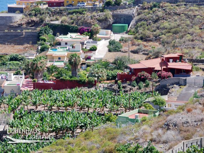 Ein Blick von Oben aud das Dorf Buen Paso 