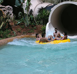 The Giant Wasserrutsche