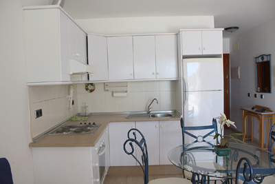 Küche Ferienwohnung am Meer in Playa San Juan Teneriffa Südwesten