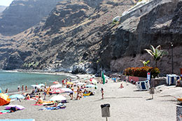 View of the beach of Los Gigantes