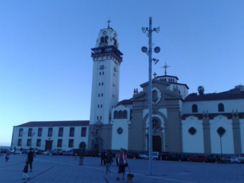 Die Basilika La Candelaria auf Teneriffa 