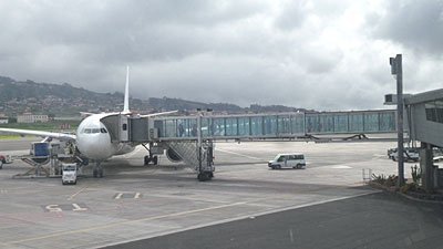 Ein Flugzeug am Flughafen Nord auf Teneriffa
