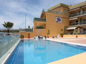 Meerblickapartment mit Pool & Terrasse in Playa San Juan