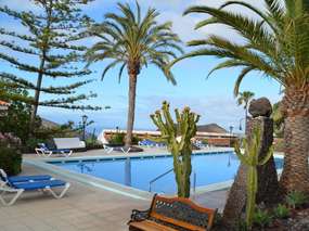 Los Cristianos / Holiday flat with stunning panorama view, WiFi - pool heated