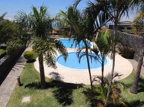 Modernes Ferienhaus mit Meerblick + WiFi im beliebten La Quinta Park mit 2 Pools