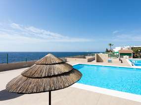 Costa del Silencio | Holiday Flat by the sea& 3 pools | 1 pool heated