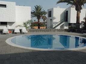 Las Americas / Apt. + pool