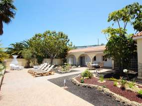 Ferienhaus auf Landgut mit Hallenbad ✓ Pool ✓ Sauna ✓ Golf Putting ✓ Tennis / Rollstuhlger.