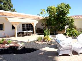Ferienhaus auf Landgut mit Hallenbad ✓ Pool ✓ Sauna ✓ Golf Putting ✓ Tennis / Rollstuhlger.