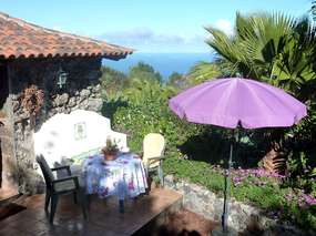 Eigene 2 Personen Finca mit Traumblick & WLAN in ruhige Umgebung
