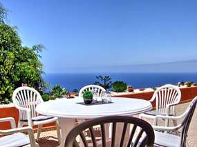 Bungalow mit 2 Pools (einer beheizbar) | Meerblick | WLAN | Sauna | Tennis