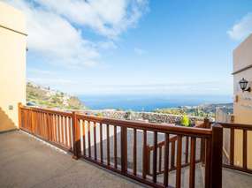 Kanarisches Ferienhäuschen mit grandiosem Meerblick auf Finca bei Icod