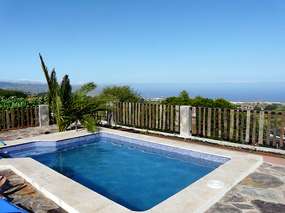 Ferienhaus mit Pool - El Rosario