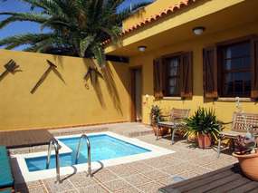 Typisch kanarisches Ferienhaus mit Privatpool + 2 Terrassen | Arico Nuevo