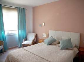 San Juan: Flat with large terrace