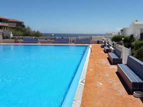 El Poris: Studio + Pool + Meerblick