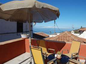 Original Canarian Cottage in Chirche near the Teide