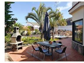 3 SZ Ferienhaus mit Garten, Grill und Sonnenterrasse an der Küste Palm Mar