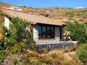 Holiday house - terrace & ocean view - on finca near Adeje