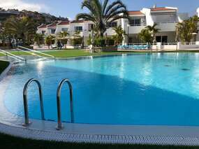 Las Americas: Terrassen-FeWo + Pool