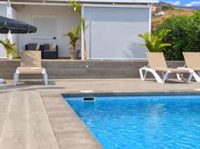 Meerblick-Ferienhaus • Finca mit Pool beheizt und Grillraum