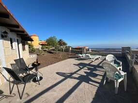 Ferienhaus mit Panorama-Terrasse