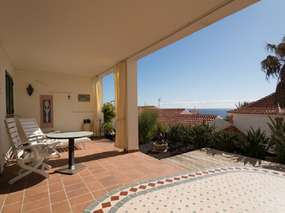 Holiday flat sea view