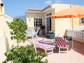 On sale: Great studio with great sea view terrace at Puerto Cruz
