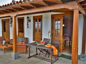 San Marcos: House 1 with sea view