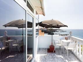 Alcala: Sea view apartment