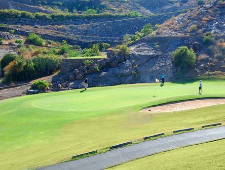 Blick auf Golfer am Golfplatz im Süden von Gran Canaria