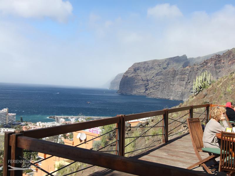 Blick auf die Steilfelsen von Los Gigantes