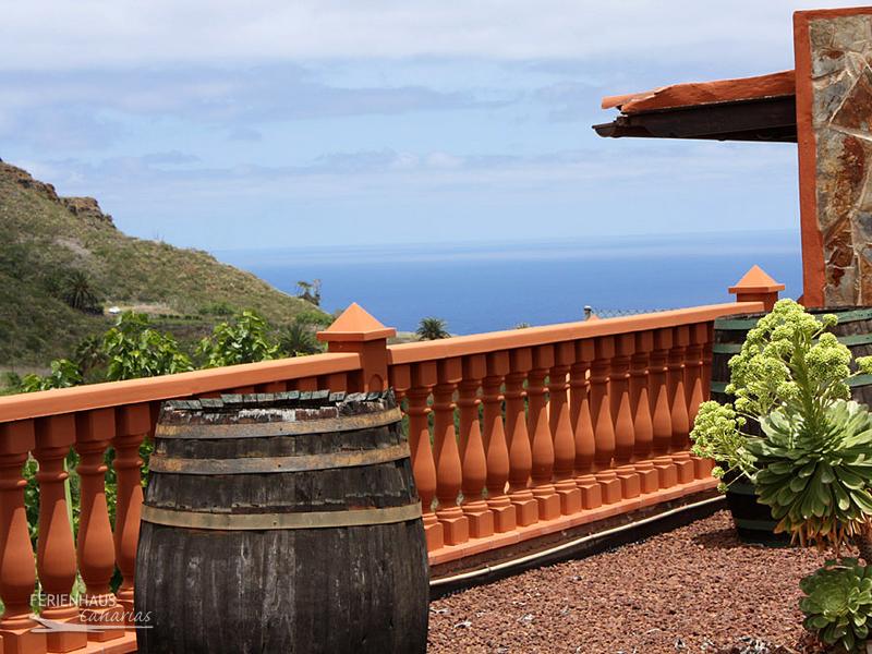 Tegueste: Ferienhaus mit Pool & Meerblick