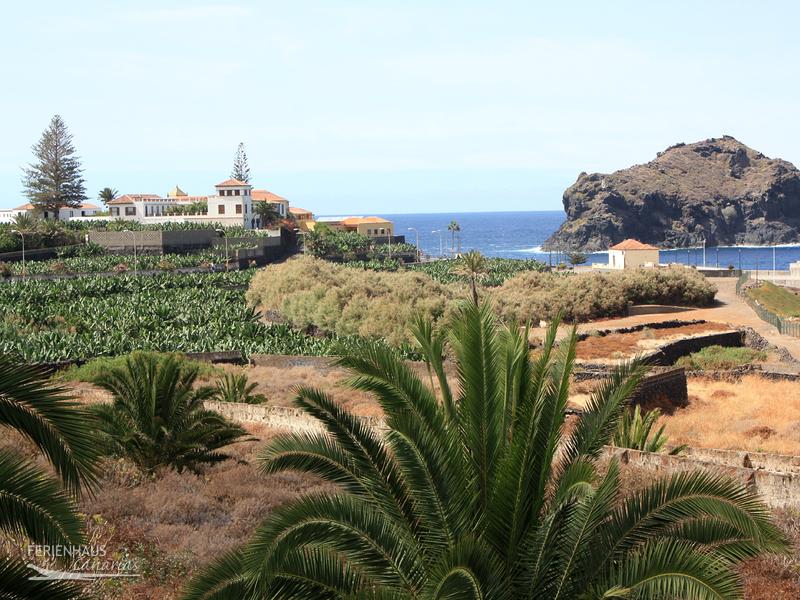 Blick auf den Lavafelsen vor Garachico Blick auf den Lavafelsen vor Garachico