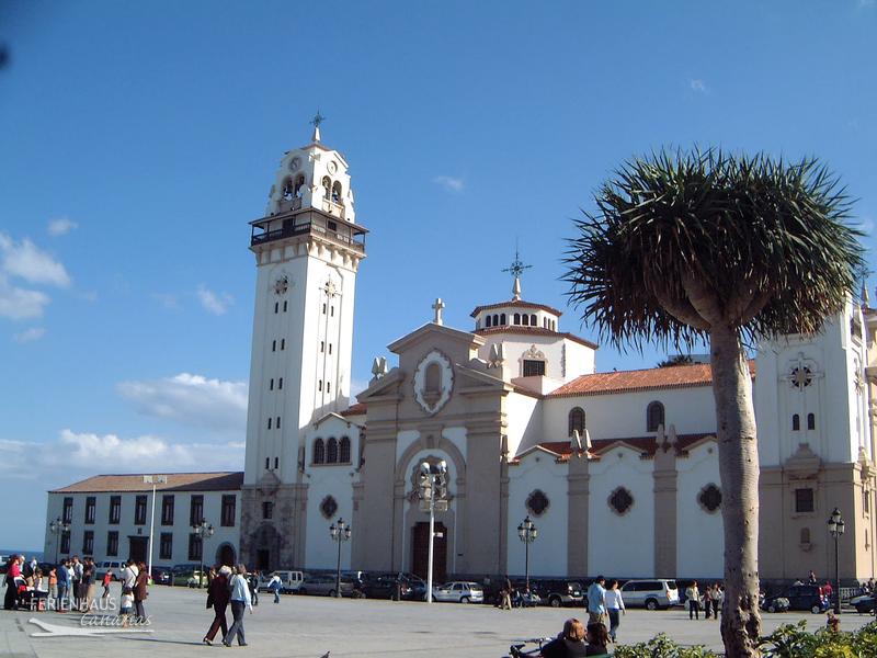 Blick auf die Kirche von Candelaria