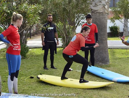 Surfen und Wellenreiten - Unterricht