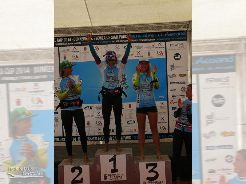 siegerehrung - Women wave