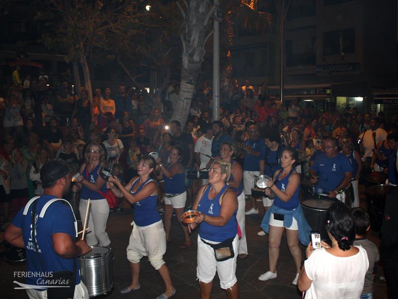 Noche de Fuego in el Medano am 23. Juni